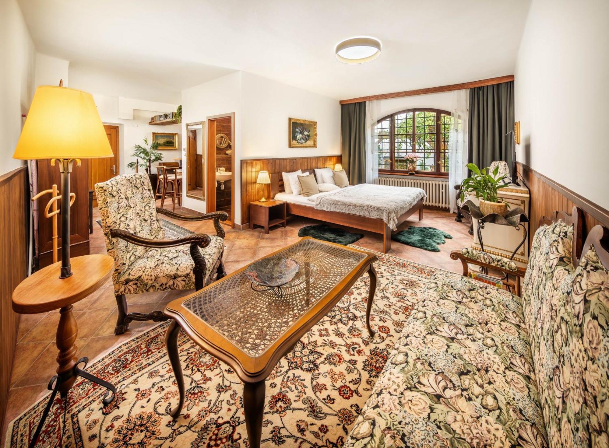 Apartments Dlouha 93 Чеський Крумлов Екстер'єр фото
