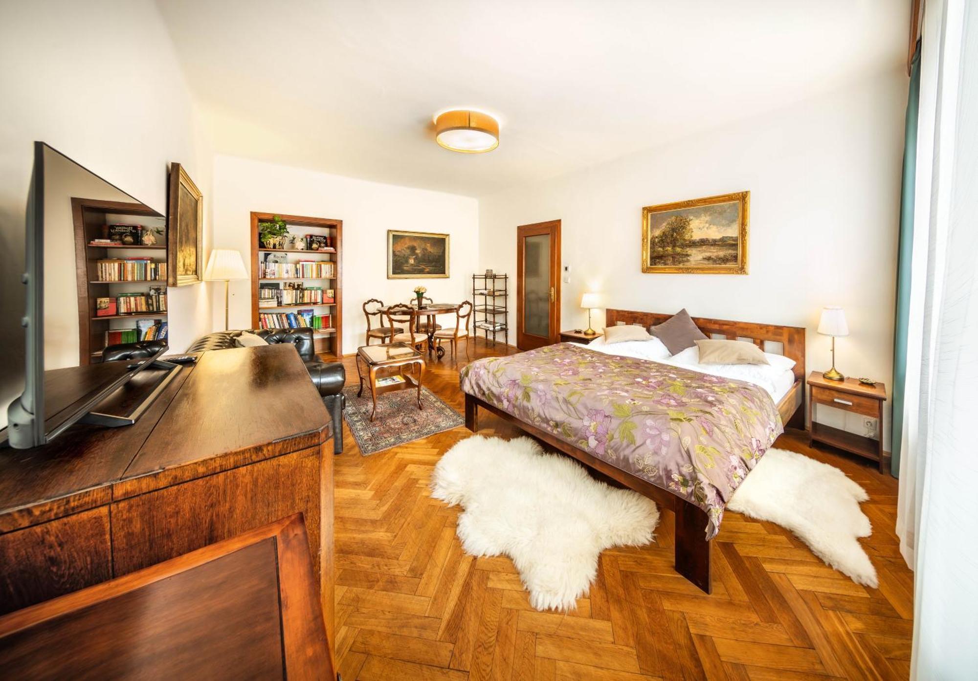 Apartments Dlouha 93 Чеський Крумлов Екстер'єр фото